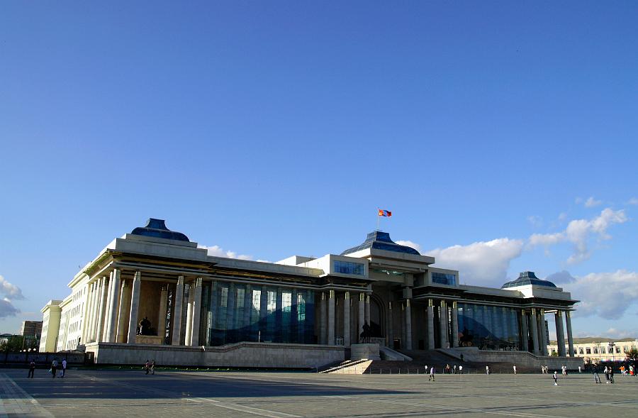 UlanBator palais du gouvernement.jpg